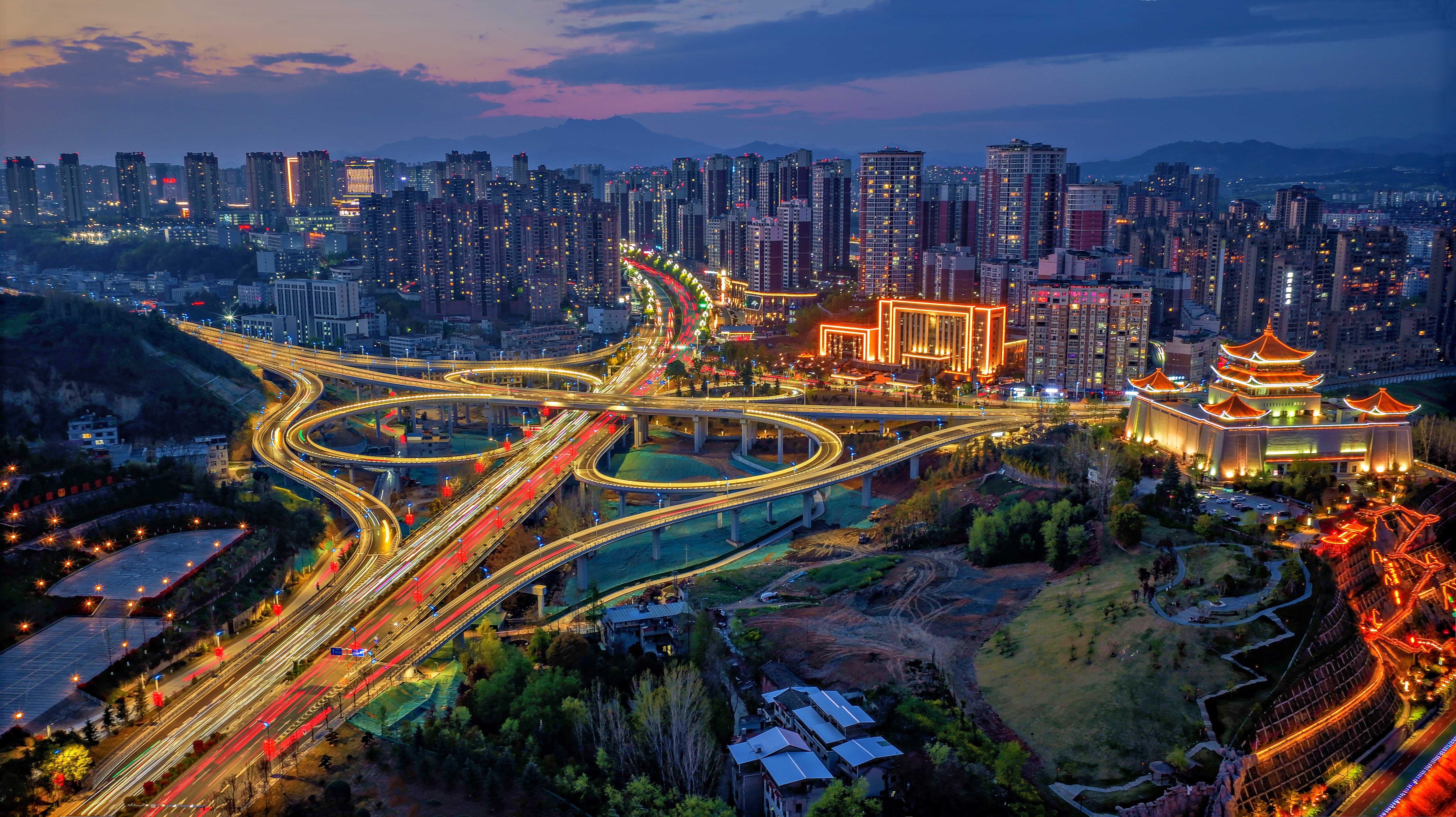 �����繤����԰����������ҵ��չ